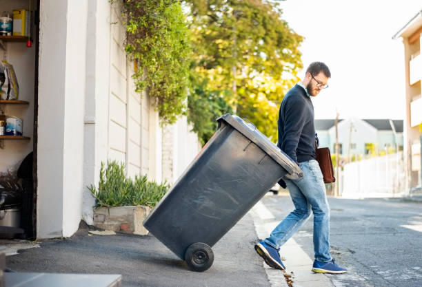 Best Garage Cleanout  in St James, NC